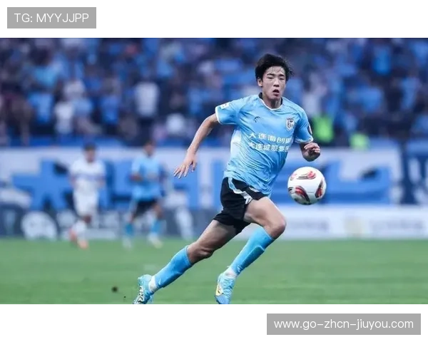 大连英博全力备战，冲击保级目标明确